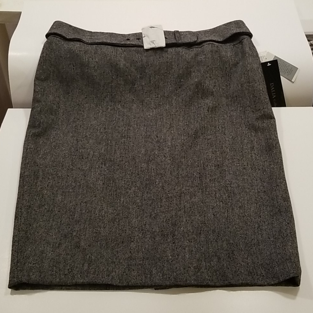 Dalia Collection Black and White Tweed Skirt